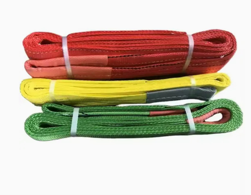 Sling de Teia Flata de Poliéster Ultra-Duty. Capacidade de 1 a 12 t. A versátil solução de levantamento e laxagem.